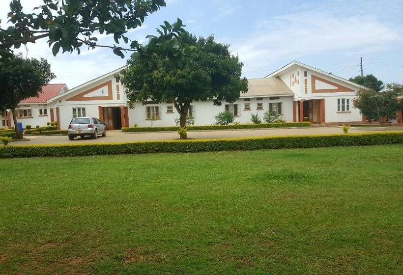 تختخواب و صبحانه Lucia Villas Mbale