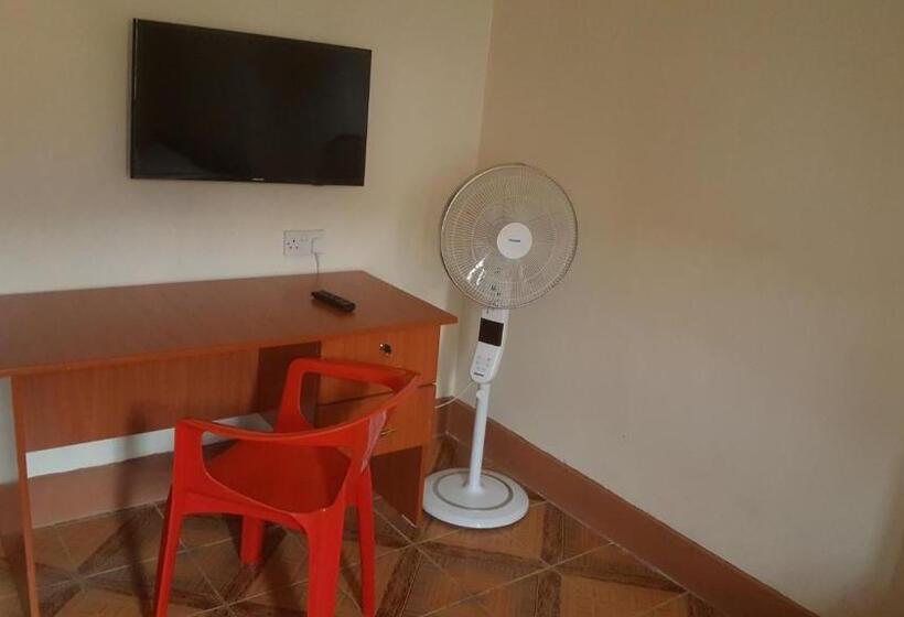 تختخواب و صبحانه Lucia Villas Mbale