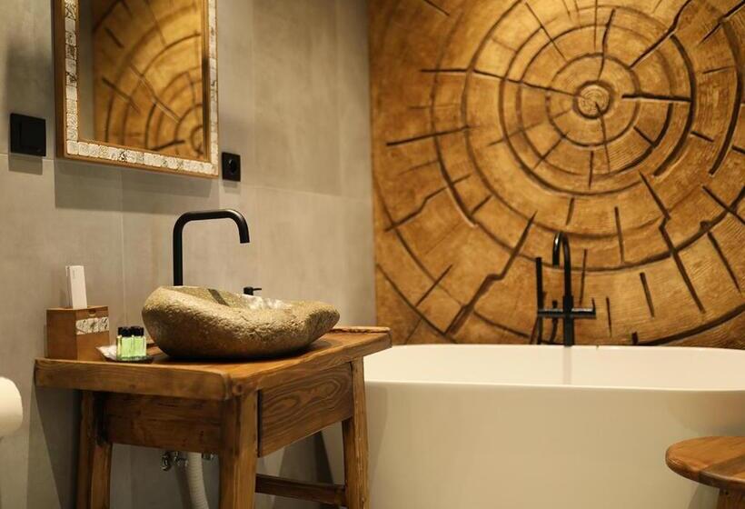 민박 Toon Armeni Guest House