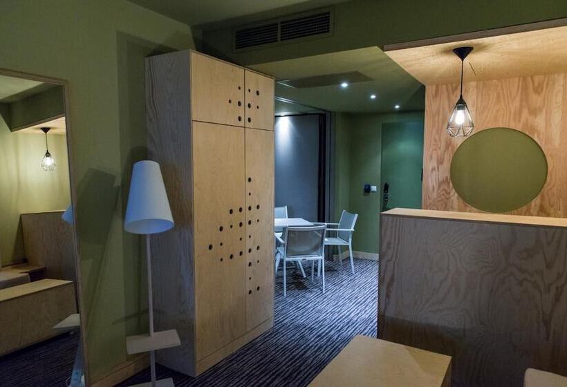 בית מלון כפרי Alsóörs Marina