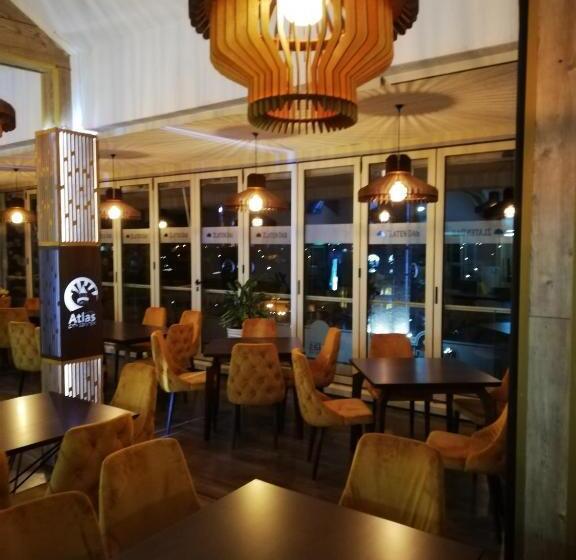 هتل Atlas City Center