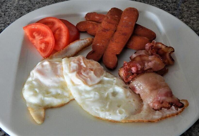 هتل Atlas City Center