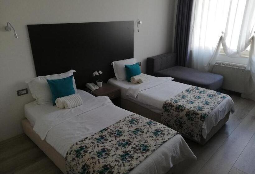 هتل Atlas City Center