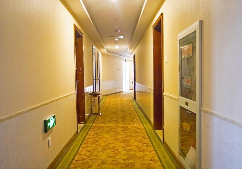 酒店 Greentree Inn Shanghai Sheshan National Tourist Resort Express