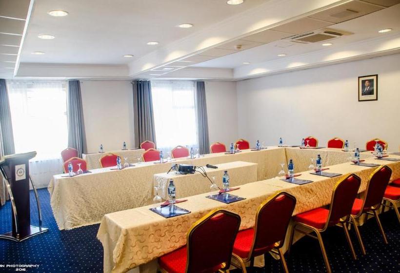 ホテル Inter Tete