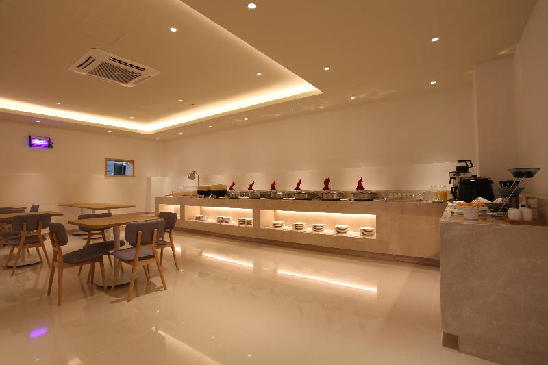 Отель Ji  Shanghai Jiading New Town Yuanxiang Lake