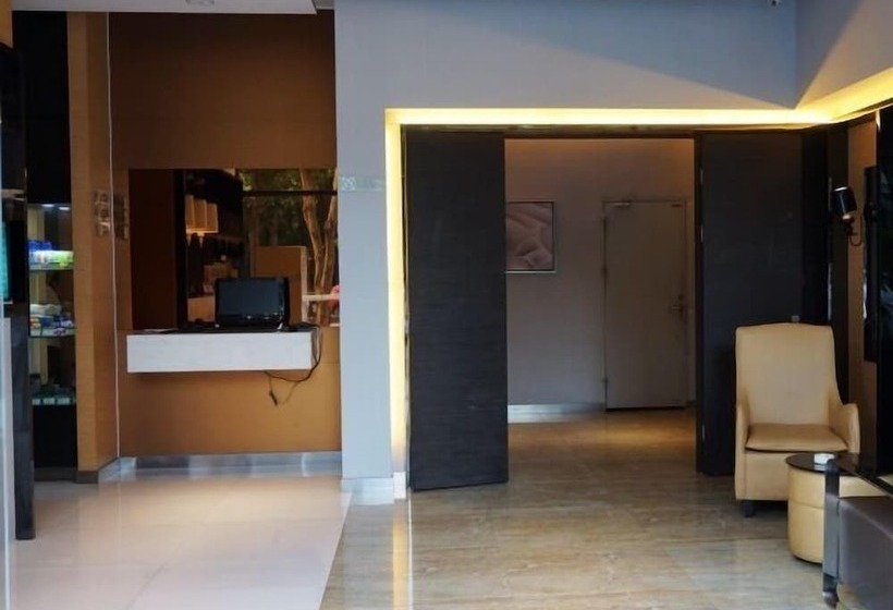 Отель Jinjiang Inn Foshan Zumiao Qinren Road