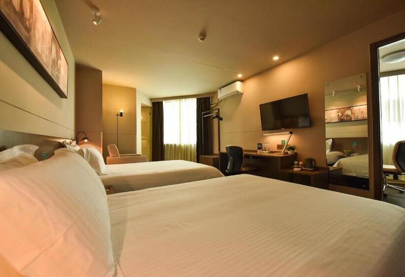 ホテル Jinjiang Inn Haikou Binhai Avenue Qilou Old Street