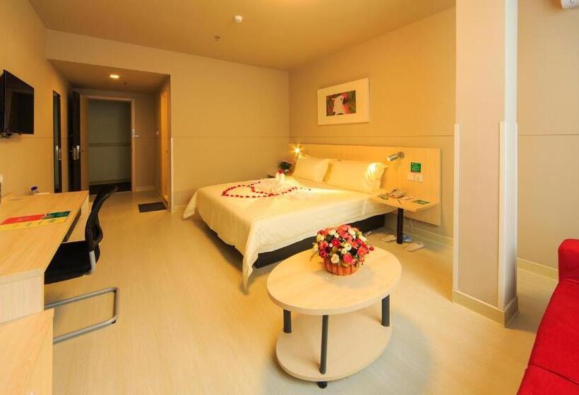 ホテル Jinjiang Inn Longyan Zhongshan Road Pedestrian Street