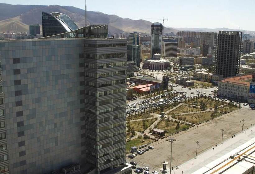 هتل Khuvsgul Lake