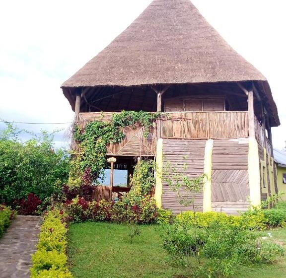 هتل Paradise Eco Hub