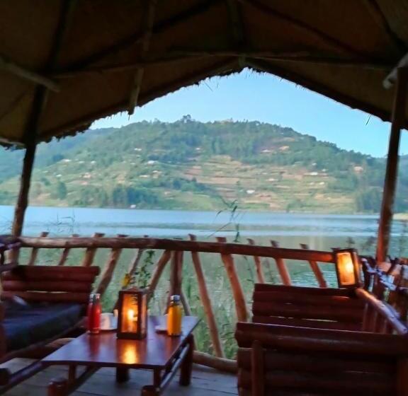 هتل Paradise Eco Hub