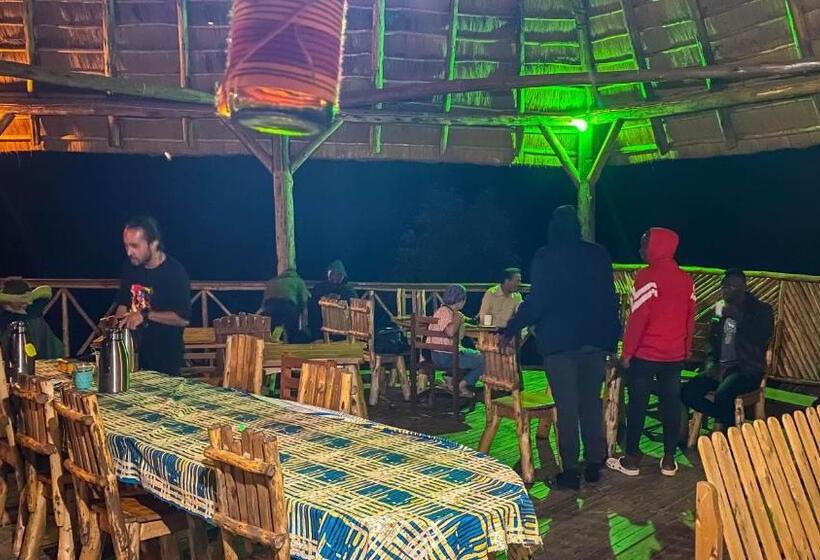 هتل Paradise Eco Hub