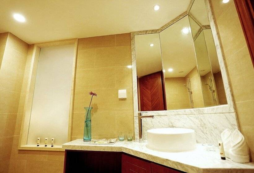 酒店 Qingdao Impression