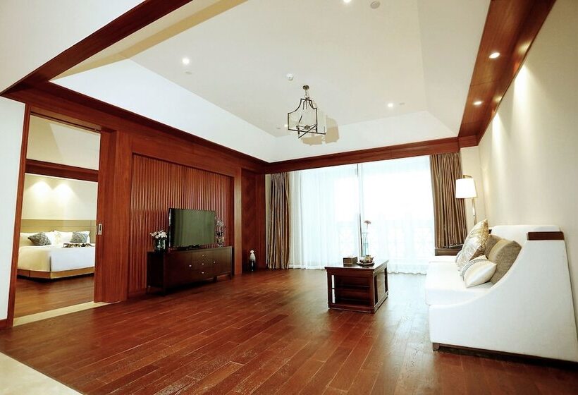 酒店 Qingdao Impression