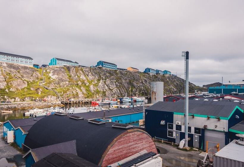 هتل Søma Nuuk