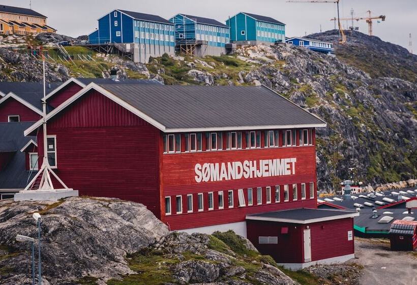هتل Søma Nuuk