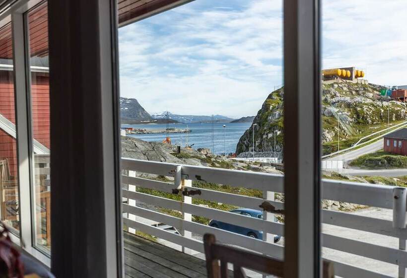هتل Søma Nuuk