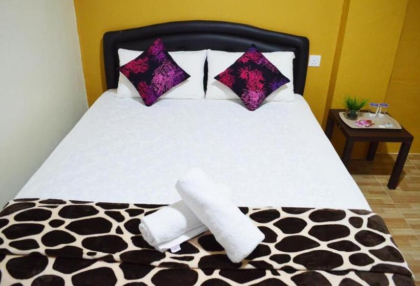 בית מלון כפרי Sn Legacy