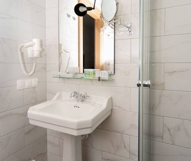 هتل Wall Street Maestro