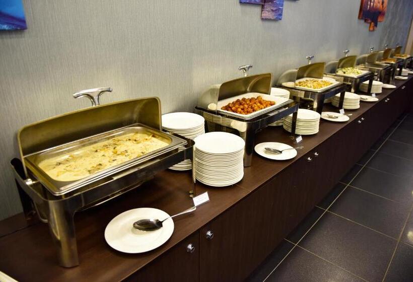 Portobello Wellness & Yacht Hotel Esztergom