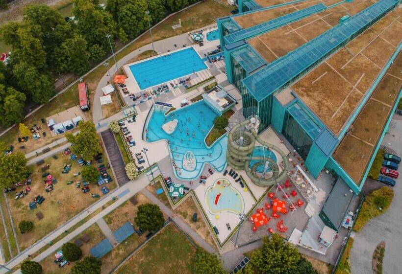 Portobello Wellness & Yacht Hotel Esztergom