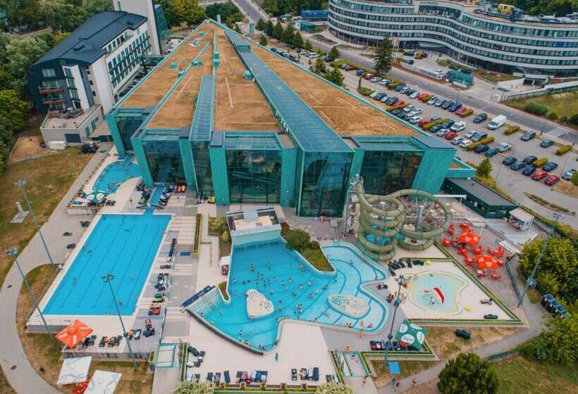 Portobello Wellness & Yacht Hotel Esztergom