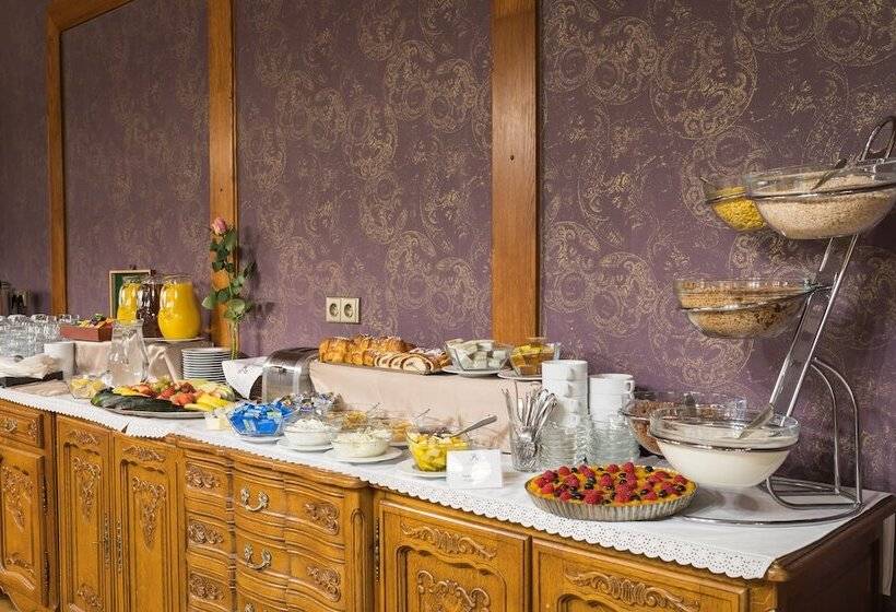 リゾートホテル Wellness & Spa Hotel Villa Regenhart