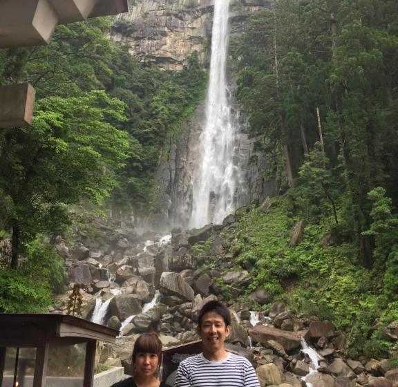 ريوكان Onsenminshuku Kosakaya