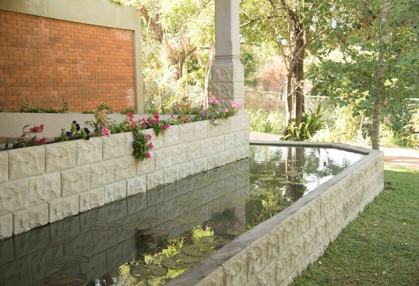 Sungreen Resort Habarana