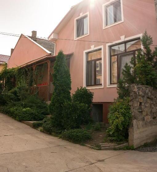 هاستل кімнати в центрі