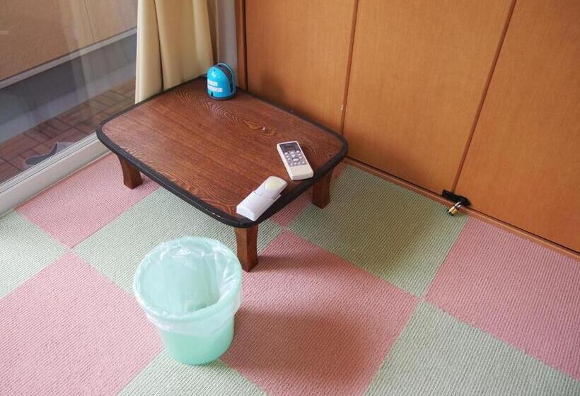 הוסטל Kumamoto Guesthouse Minami Aso Little Asia