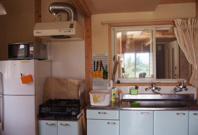 فندق صغير Kumamoto Guesthouse Minami Aso Little Asia
