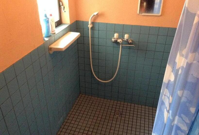 הוסטל Kumamoto Guesthouse Minami Aso Little Asia