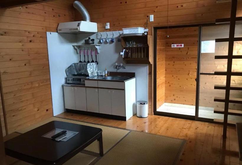 הוסטל Kumamoto Guesthouse Minami Aso Little Asia