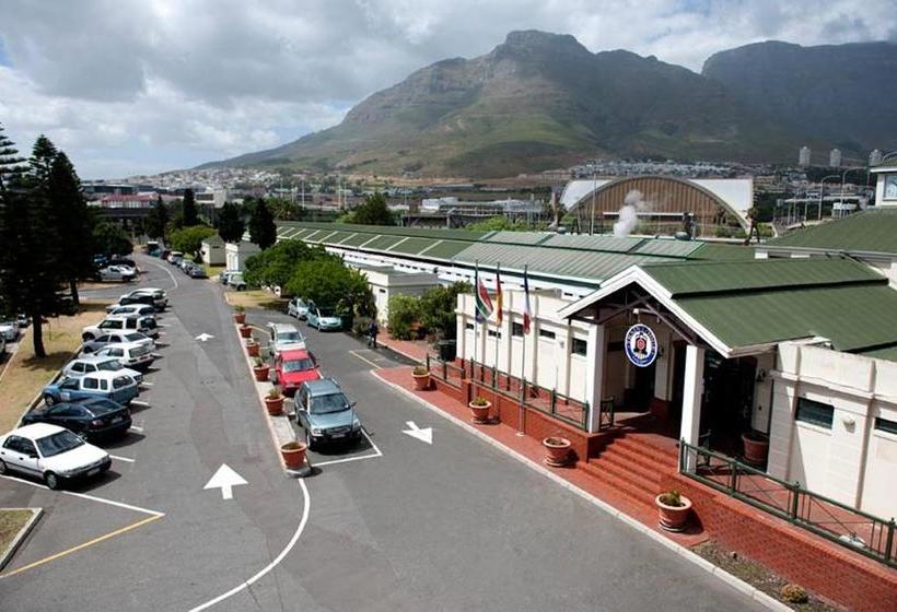 הוסטל Train Lodge