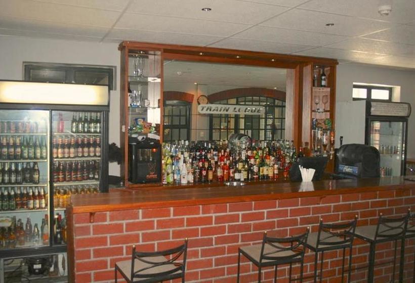 הוסטל Train Lodge