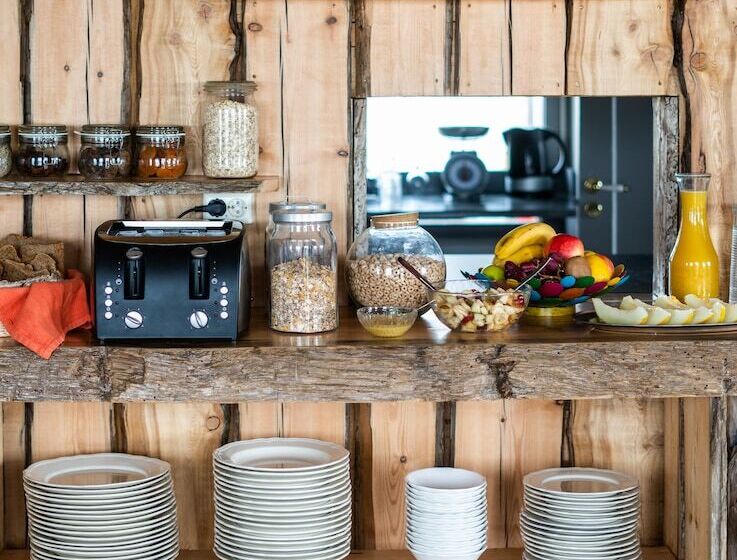 هاستل Ytra Lón Farm Lodge