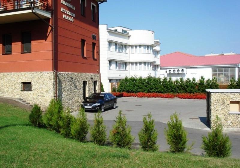 민박 Ambrózia étterem és Panzió