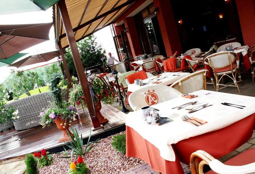 צימר Ambrózia étterem és Panzió