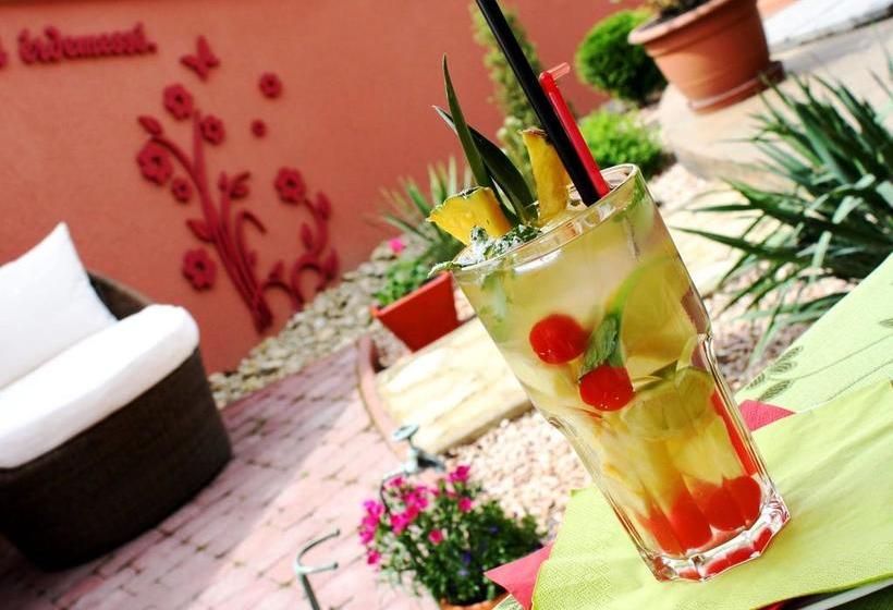 צימר Ambrózia étterem és Panzió