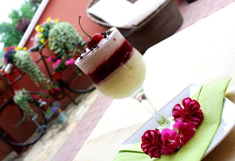 צימר Ambrózia étterem és Panzió