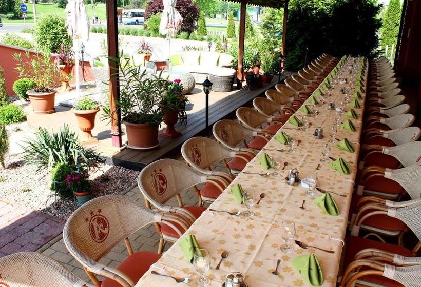 צימר Ambrózia étterem és Panzió