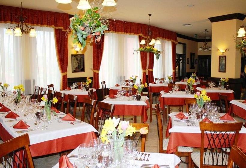 צימר Ambrózia étterem és Panzió