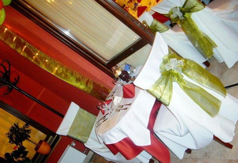 צימר Ambrózia étterem és Panzió