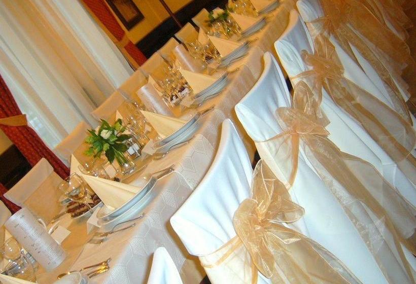 민박 Ambrózia étterem és Panzió