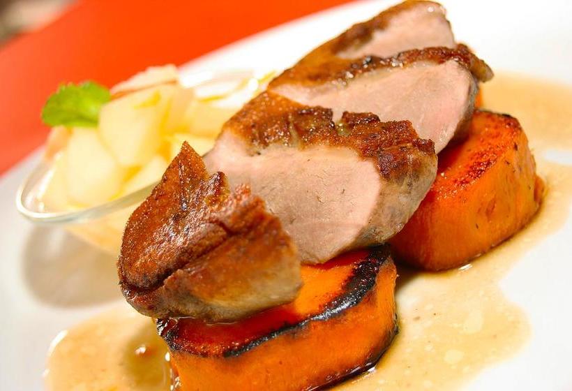 צימר Ambrózia étterem és Panzió