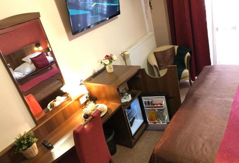 צימר Ambrózia étterem és Panzió