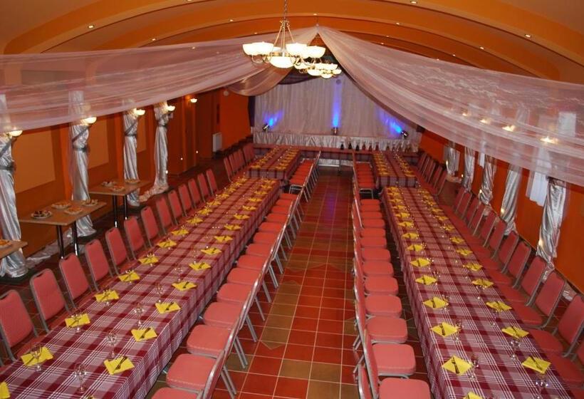 مبيت وإفطار Aranytál Panzió