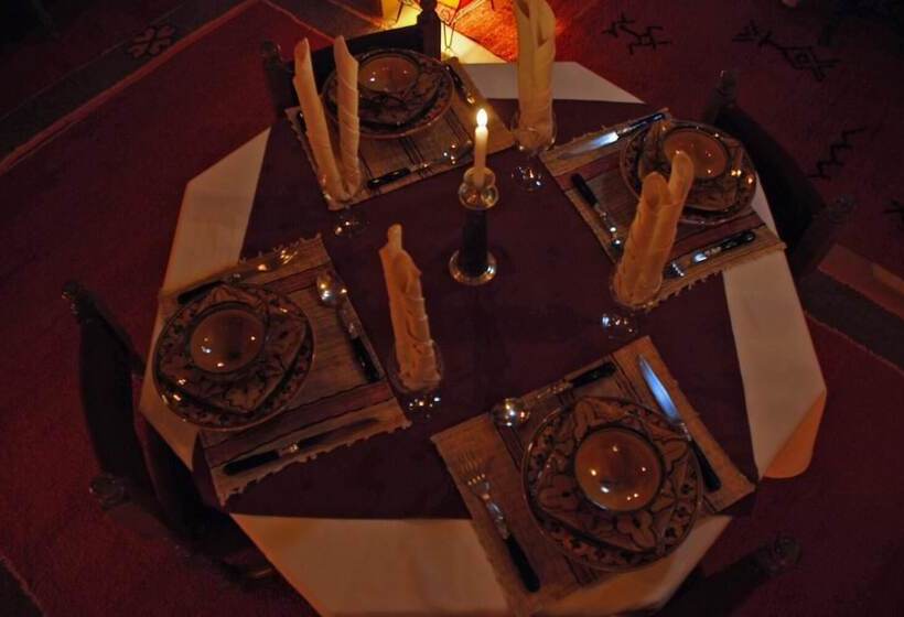 تختخواب و صبحانه Chez Laila